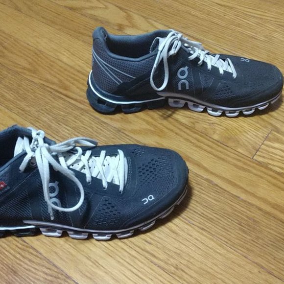 On Running Women Cloudflow 1 (original) Size 6 Black/Gray/White - Picture 5 of 15